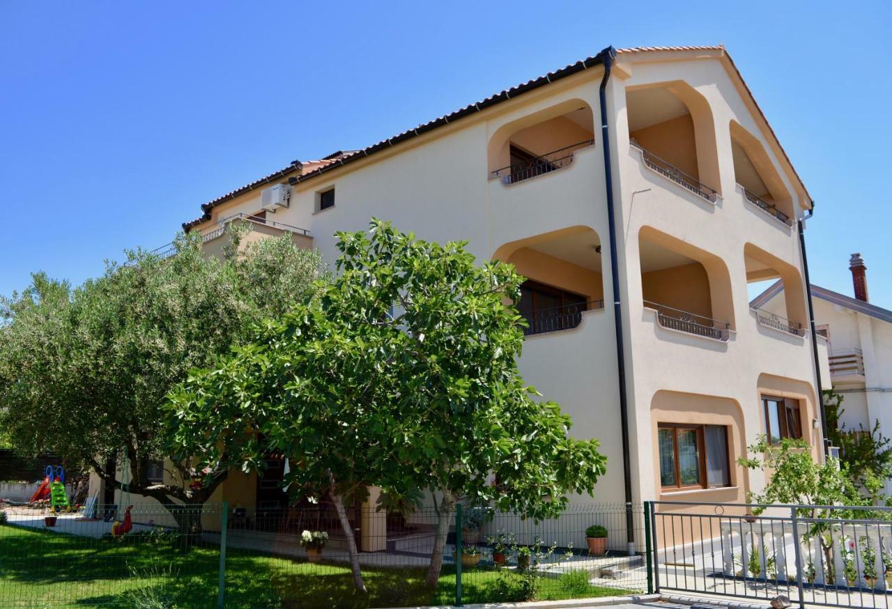 Iva Apartmani Vodice Exterior foto